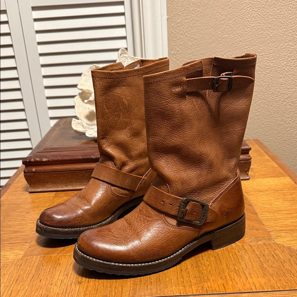 FRYE Veronica flex Short Brown Leather Moto Boots * Worn Once!